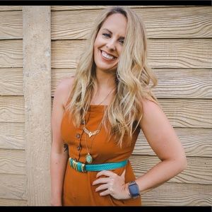 Meet your Posher, Lauren